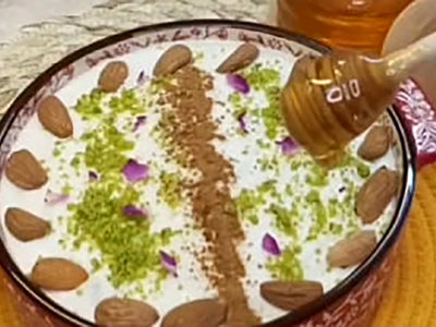 طرز تهیه حریره بادام بهترین صبحانه برای فرزندان محصل شما + فیلم