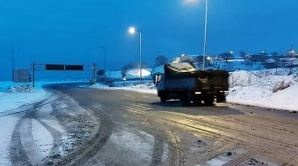 تمام راه های مواصلاتی استان ایلام باز است