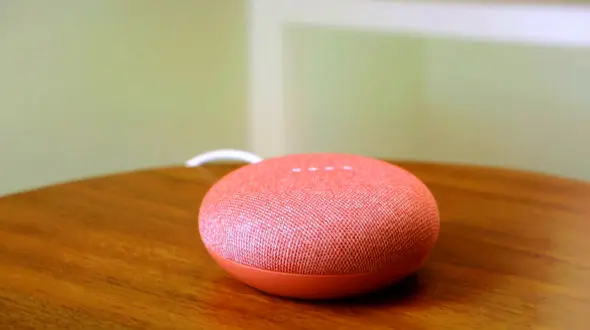 قابلیت های اسپیکر هوشمند گوگل  را بشناسید+فیلم