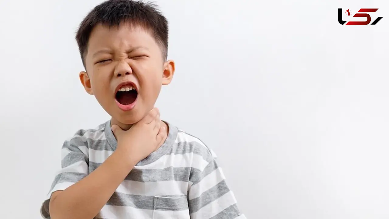 اگر غذا در گلو بپرد و تنها باشیم چگونه خودمان را از خفگی نجات دهیم؟