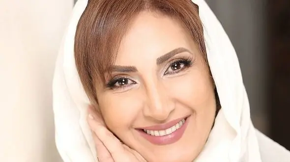 فیلم / یک پیرمرد به فاطمه گودرزی بازیگر : از بچگی با فیلم های شما بزرگ شدم / مگه من چند سالمه؟