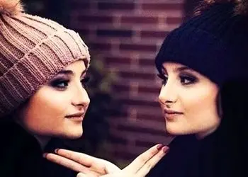 فیلم/ خلوت شبانه و خواهرانه سارا و نیکای پایتخت در شب سرد برفی سوئد / چقدر تغییر کردند این دوتا!