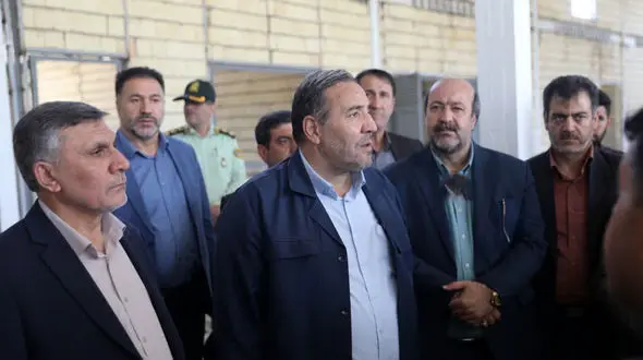 ایجاد آشپزخانه‌ای در پایانه مرزی مهران با مساحت ۳ هزارمتر مربع از کارهای ماندگار است/ ایام اربعین در هر وعده ۵ هزار غذا در این آشپزخانه طبخ می‌شود