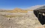 نشانه های بحران هیدرولوژیک در غرب کشور /در مقطعی از رودخانه گاماسیاب، حتی یک قطره آب دیده نمی‌شود + فیلم
