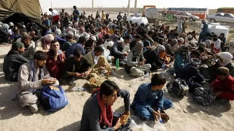 اخراج اتباع مهاجر غیر قانونی افغانستان از ایران - افغان