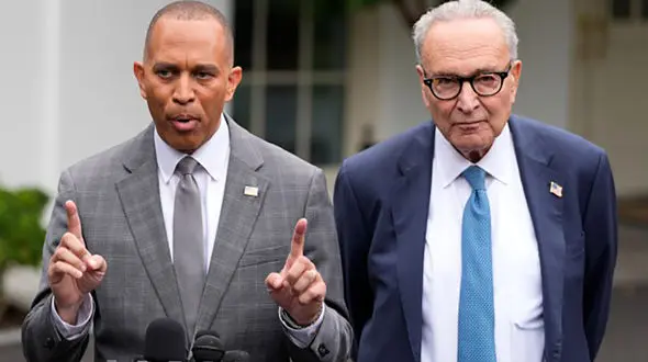 گفت‌وگوی ترامپ با دموکرات‌ها بدون دستیابی به پیشرفت؛ تعطیلی دولت آمریکا نزدیک است