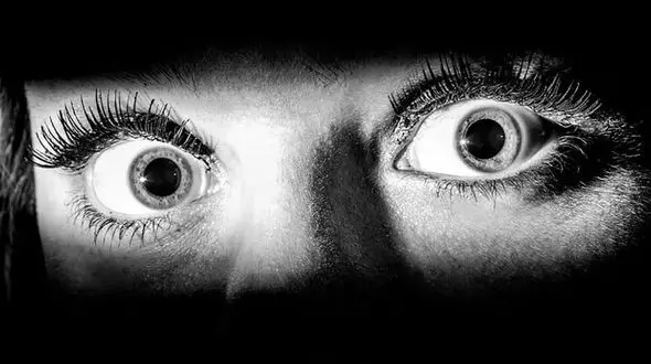 فیلم سیاه مرد بی شرم با دوربین مخفی از زن صیغه ای / آبروی زن مشهدی رفت !