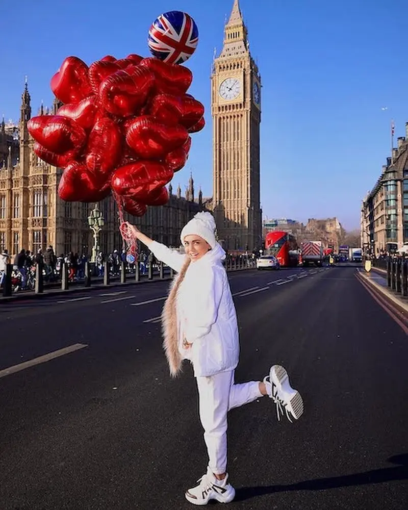 آزاده زارعی در لندن
