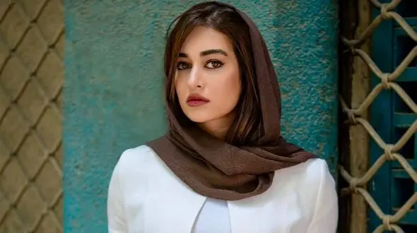 بیوگرافی مه لقا مینوش زاد و داستان پدر مادرش+ تغییر بعد حکایت های کمال