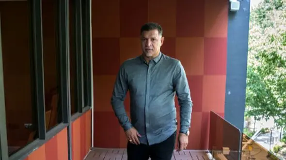 علی دایی گزینه سرمربی‌گری پرسپولیس شد!