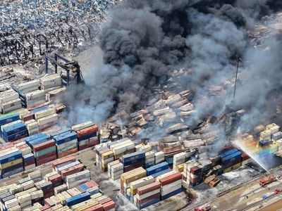 جگرسوز ترین فیلم  از آتش‌نشان سیرجانی در حادثه بندرعباس !
