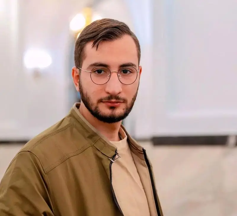 محمد حسام نجف زاده