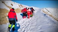 دوازده ساعت پیاده روی برای نجات بیمار بد حال در برف و کولاک