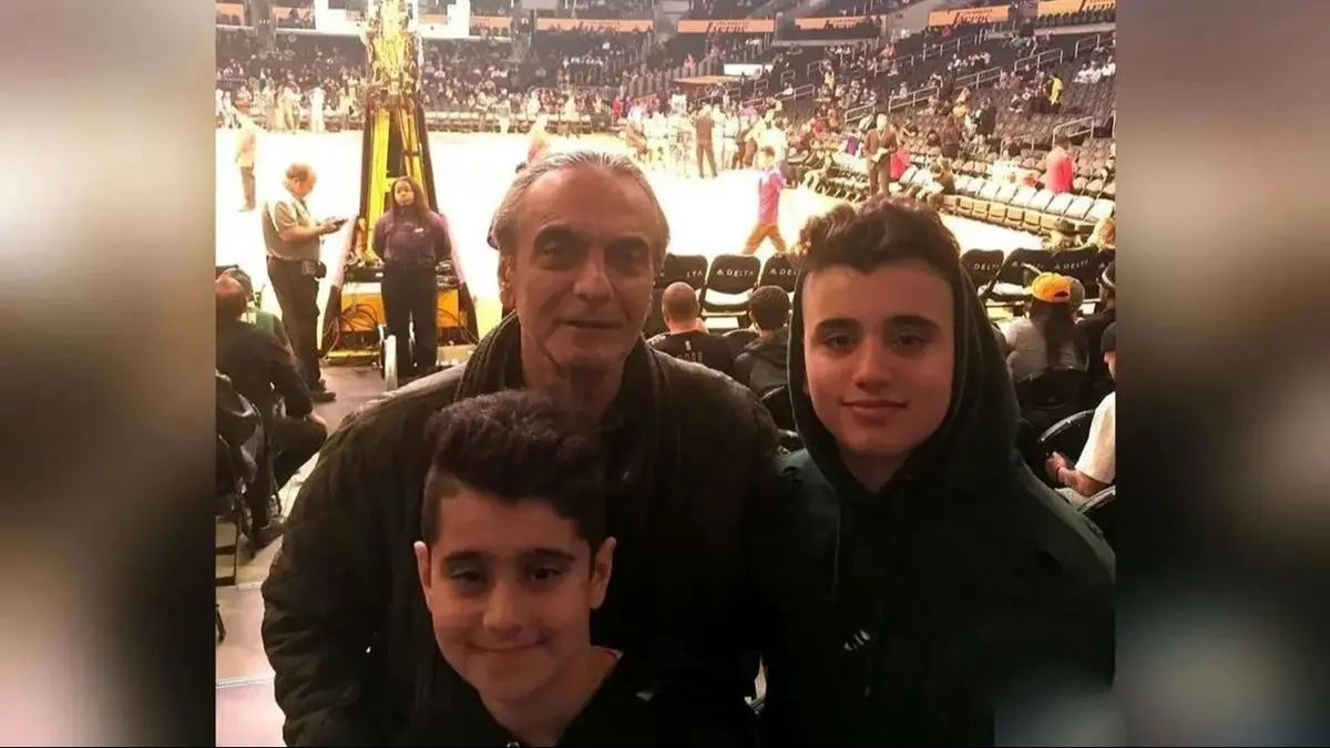 روحش شاد همایون ارشادی: من در ایرانم ... نوه و بچه هام خارج از ایران زندگی می‌کنند و اینجا هیچکس رو ندارم اما من نرفتم چون..