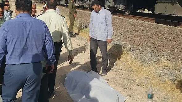 مرگ یک جوان براثر برخورد با قطار در دورود + عکس
