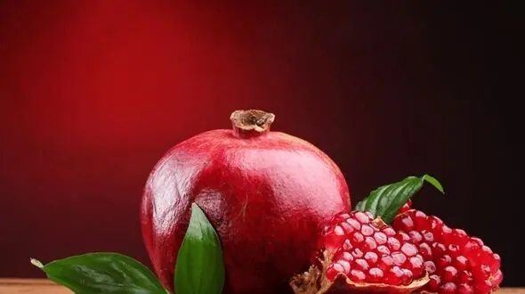 پرپشت شدن موهای سر با میوه ای زمستانی