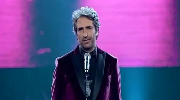 فیلم آواز باشکوه /  این آهنگ ماهسون انقد خوبه که آقای صدای ترکیه خودش رقصش گرفته چه برسه بقیه ...