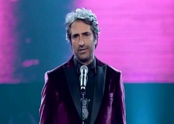 فیلم آواز باشکوه /  این آهنگ ماهسون انقد خوبه که آقای صدای ترکیه خودش رقصش گرفته چه برسه بقیه ...