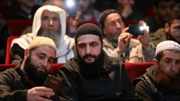 سکوت عجیب حاکمان جدید سوریه در برابر حملات اسرائیل / جولانی: مردم سوریه شاهد جنگ دیگری نخواهند بود