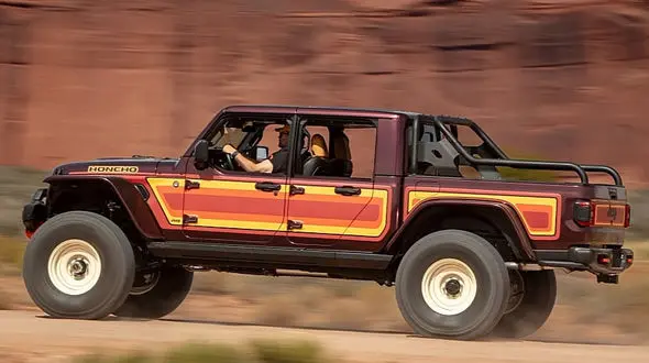 عکس / خودروهای آفرود با استایل خاص؛ جیپ‌های رنگارنگ برای صحراگردها