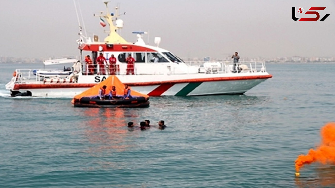 نجات از غرق شدن یک لنج باری با 7 خدمه در بوشهر