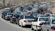ترافیک در آزاد راه کرج- قزوین و کرج-تهران نیمه سنگین است