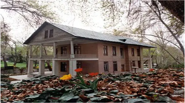 تعطیلی زودهنگام اماکن تاریخی تهران