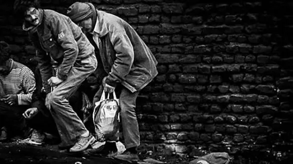 توزیع موادمخدر دولتی، مبارزه با مافیا یا آزادسازی تریاک؟