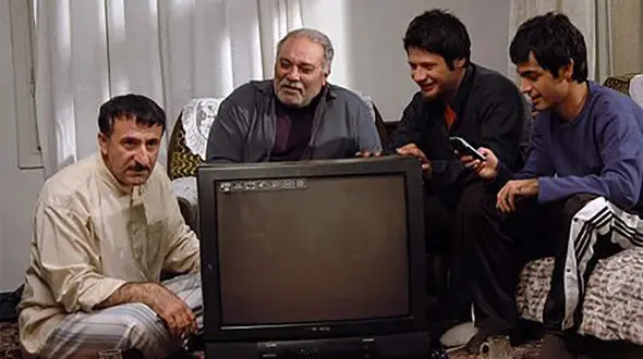 فیلم سکانس خنده دار سریال سه در چهار از زبل بازی علی صادقی