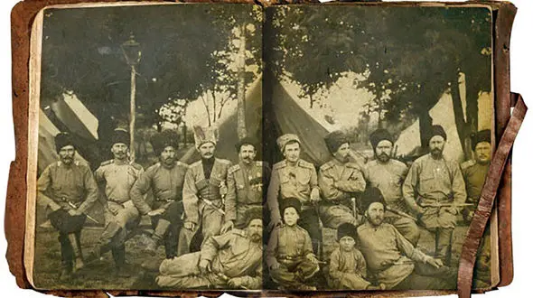 عکس بسیار قدیمی از اردوی قزاقخانه 