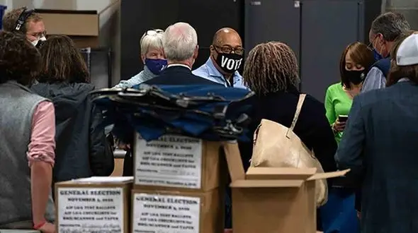 تقاضای ستاد ترامپ برای توقف شمارش آرا در جورجیا