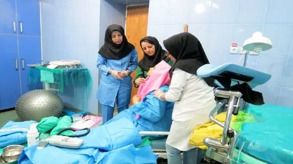 وجود یک ماما به ازای هر 1500 ایرانی در سطح کشور / روی آوردن ماماها به مشاغل غیرمرتبط 