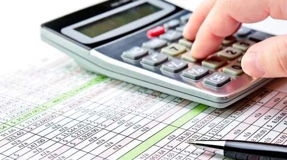 دولت چاره ای جز افزایش مالیات ها ندارد / بخش خصوصی باید به کمک دولت بیاید