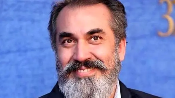 عذرخواهی سیامک انصاری از مردم؛ حقیقت ماجرا چیست؟ / عزیزانم بابت تمام اتفاقاتی که افتاد عذر میخوام ...