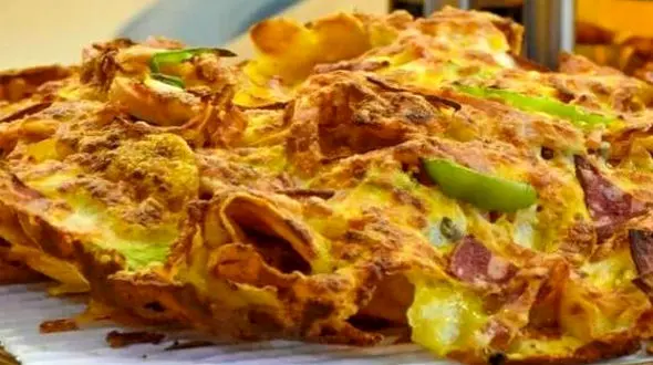 از کیک شکلاتی در یک کاسه تا ساندویچ چیپس و پنیر