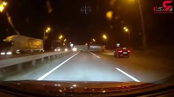 لحظه تصادف  شاسی بلند لوکس با کامیون + فیلم