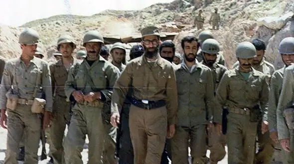 آیت الله خامنه ای : امام بعد از فتح خرمشهر نگفتند جنگ را تمام کنید