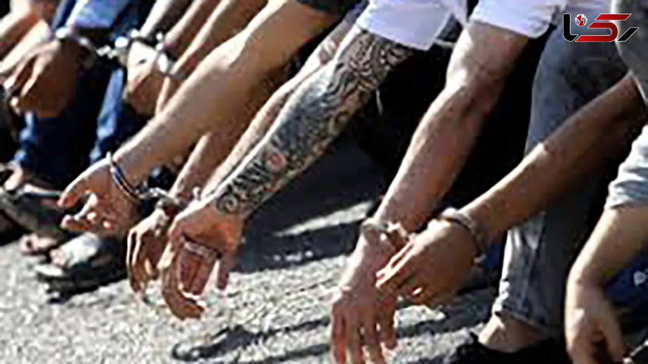 بازداشت 4 مرد خطرناک که اسلحه داشتند / در اسلامشهر رخ داد