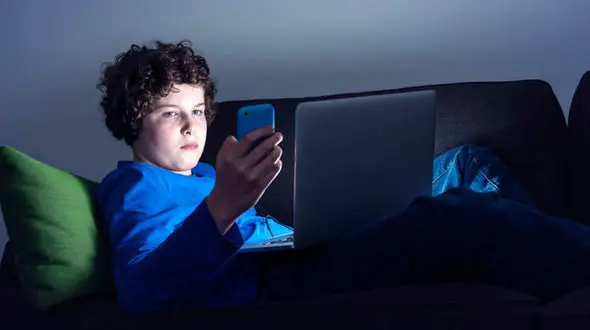 شب بیدار نمانید!