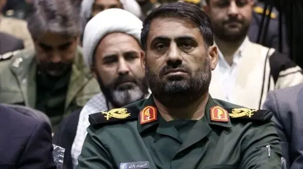 مردم خود را در تشییع شهدای خدمت نشان دادند