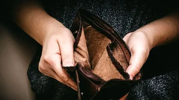 بدشانسی ایرانیان دولت میانه رو بود/ اصلاحات اجتماعی تحمل مردم در برابر بحران اقتصادی را بالا می برد