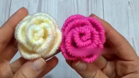 طرز ساخت گل‌های پشمی با ساده ترین وسایل + فیلم
