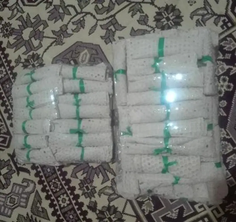 لقمه نان، پنیر و سبزی