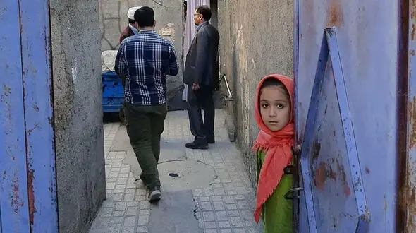 زن 23 ساله  شلاق خورد و تصمیم شومی گرفت /  فائقه در 14 سالگی عروس شده بود + عکس