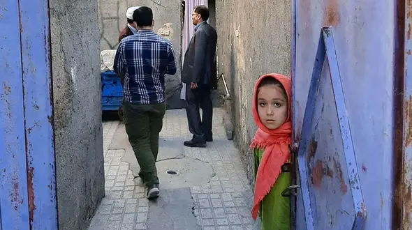 زن 23 ساله  شلاق خورد و تصمیم شومی گرفت /  فائقه در 14 سالگی عروس شده بود + عکس