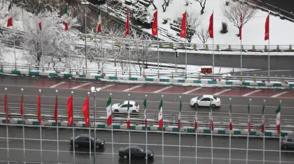 بارش برف و باران مهمان پایتخت