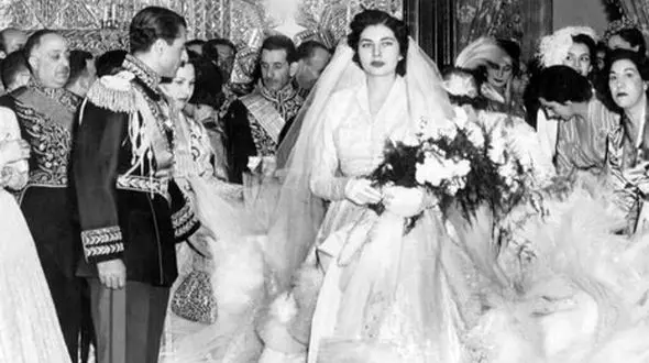 عکس سفر به تاریخ / ثریا ملکه ای که شاه پهلوی را بعد از جدایی می دوشید + فیلم