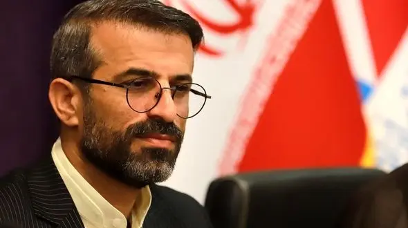  آغاز واردات خودروهای هیبریدی به منطقه آزاد اروند