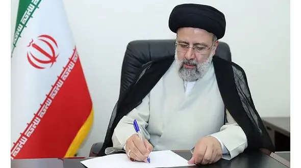 دولت رئیسی رکورد دار تورم در 80 سال اخیر ایران است / رشد تولید و 10 فرمان رئیسی نتیجه مطلوب نداشت