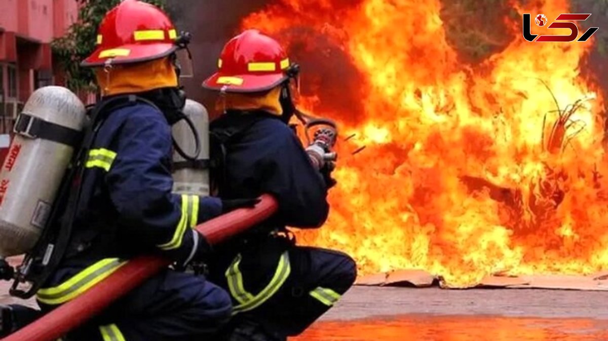  12 مشهدی از آتش سوزی مهیب نجات یافتند 